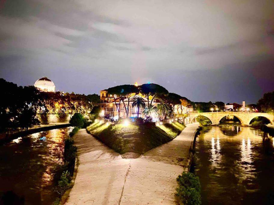 Vacanze Romane Al Portico D'Ottavia Экстерьер фото